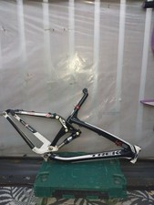Trek remedy 8 18” M Full