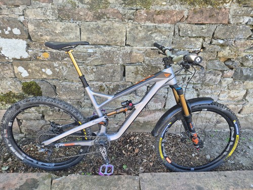 Jeffsy pro race - 27,
