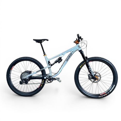 Bird aeris am9 large - high, spec