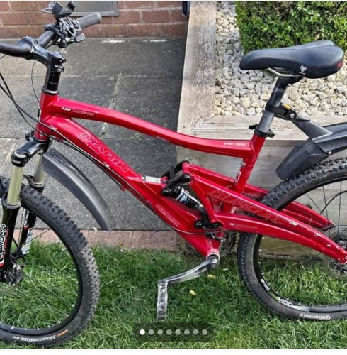Mountain bike full - mountain, suspension